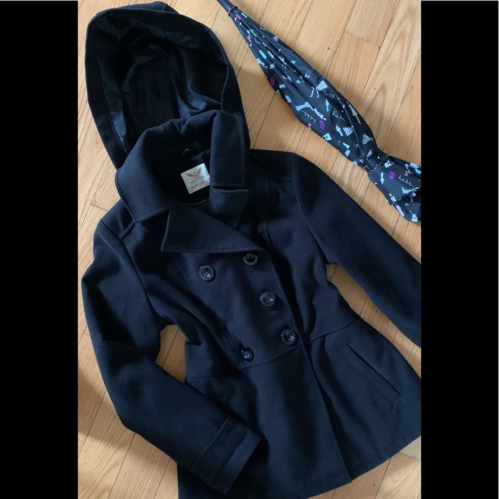 BLACK PEA COAT NEVER WORN 🤩🤩